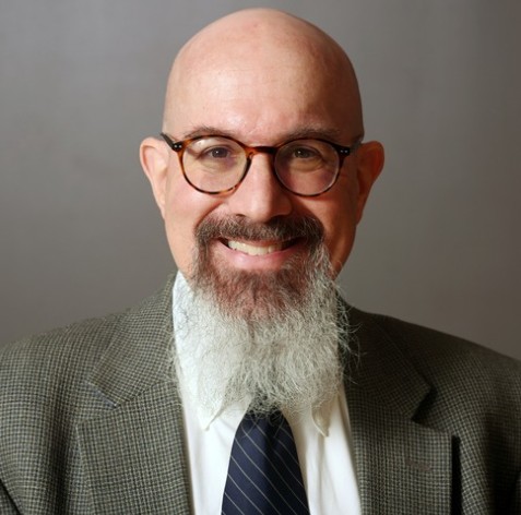 Andrew Gross' Headshot